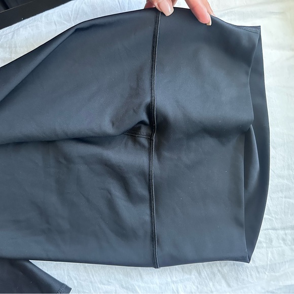 ALO YOGA HIGH WAISTED AIRLIFT LEGGING - Picture 7 of 8